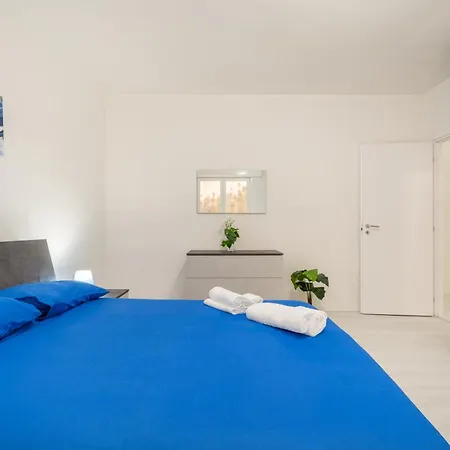 Como, Swiss 5 Min - At 10 Min - Wifi, Parking 아파트 코모