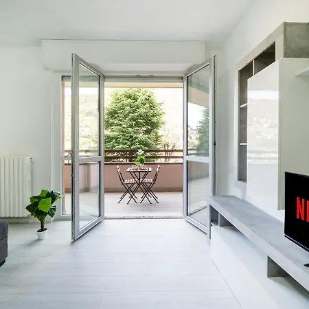 Como, Swiss 5 Min - At 10 Min - Wifi, Parking 아파트